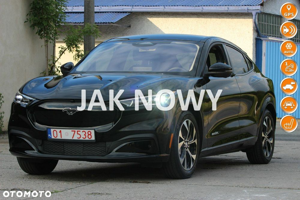 Ford Mustang Mach-E - 2