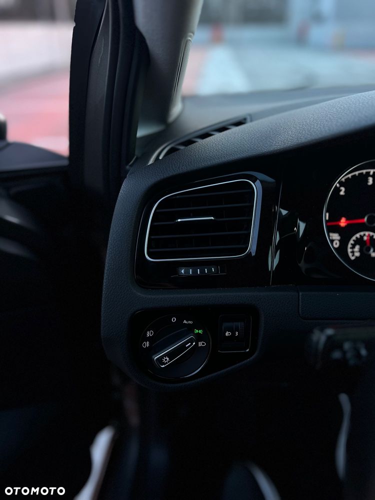 Volkswagen Golf 1.6 TDI Highline DSG - 7