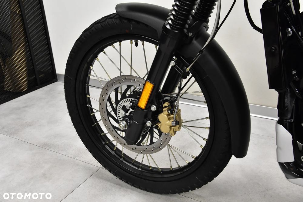 Royal Enfield Himalayan - 35