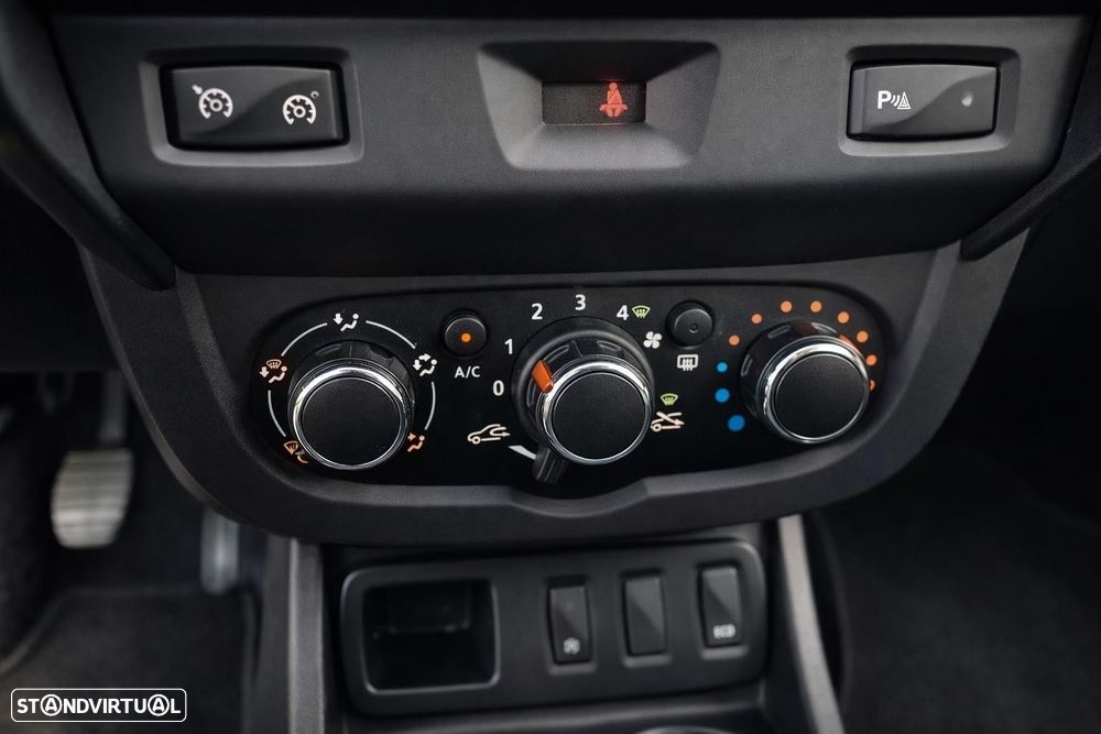 Dacia Duster 1.5 dCi Prestige - 13