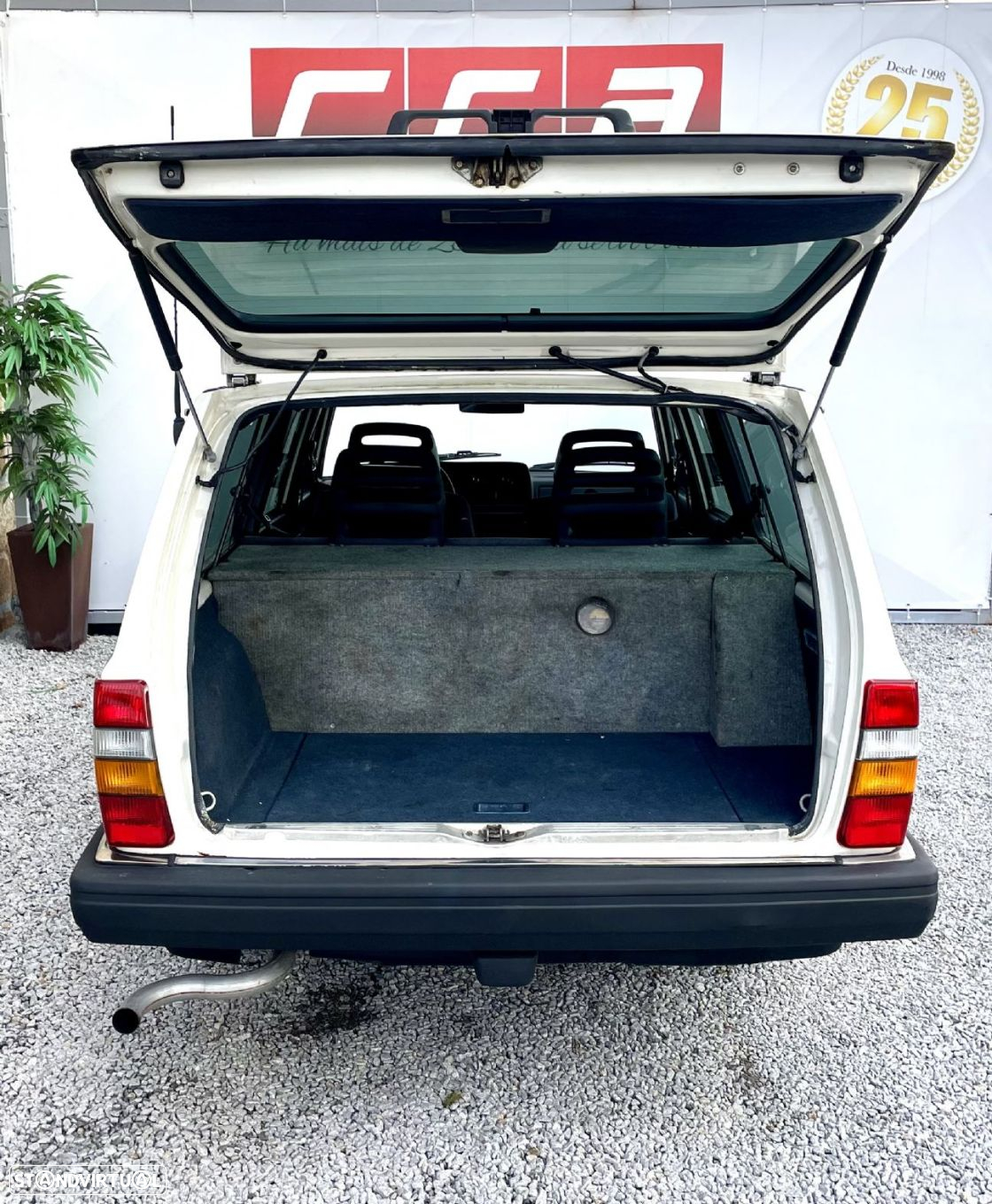 Volvo 240 GL - 5