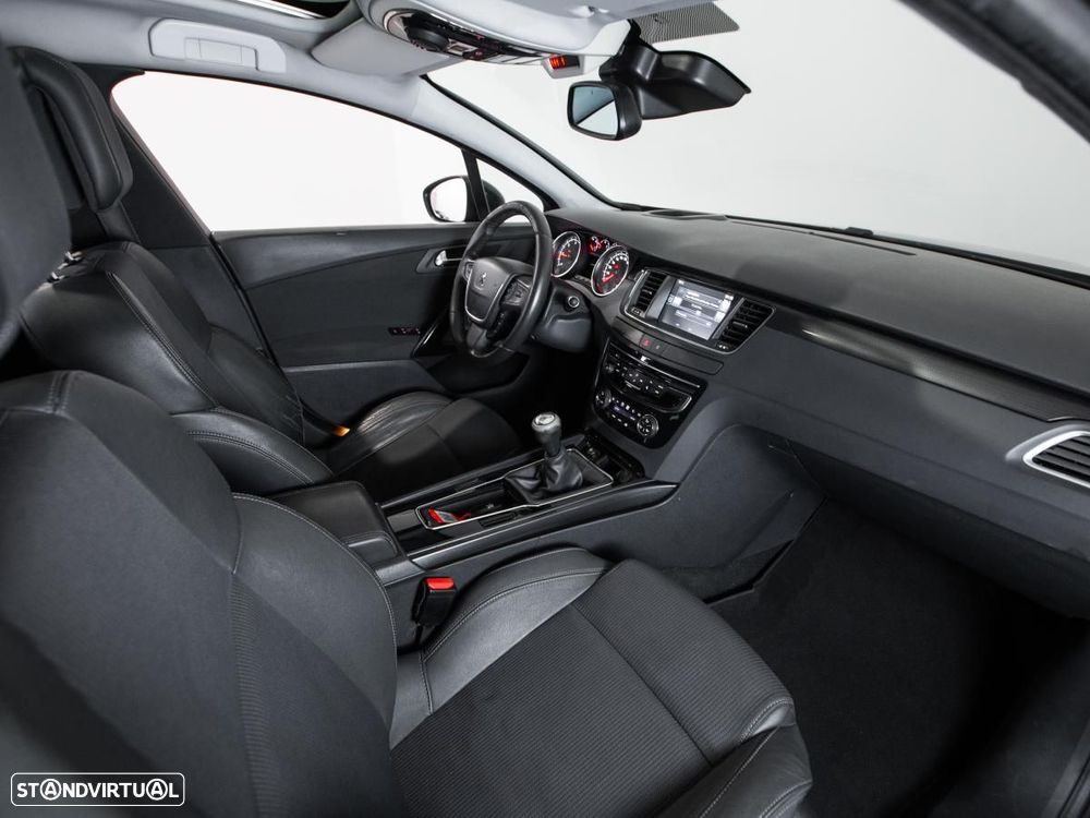Peugeot 508 SW - 11