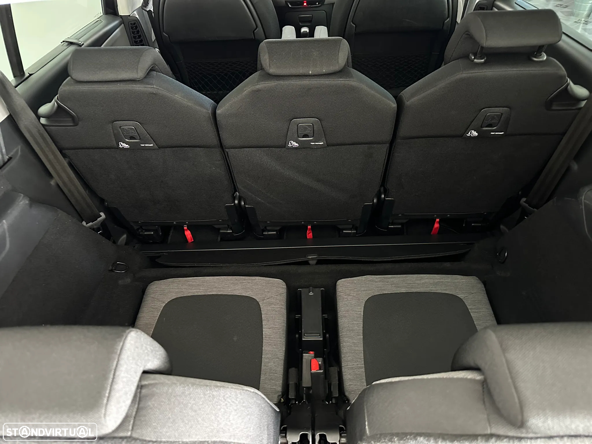 Citroën C4 Grand Picasso 1.6 BlueHDi Shine - 24