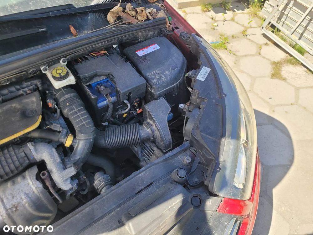 Citroën C4 BlueHDi 100 Selection - 23