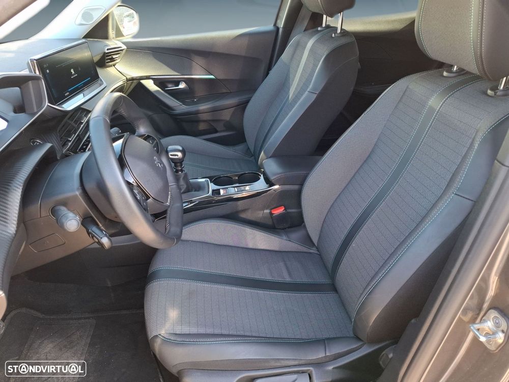 Peugeot 2008 1.2 PureTech Allure Pack - 10