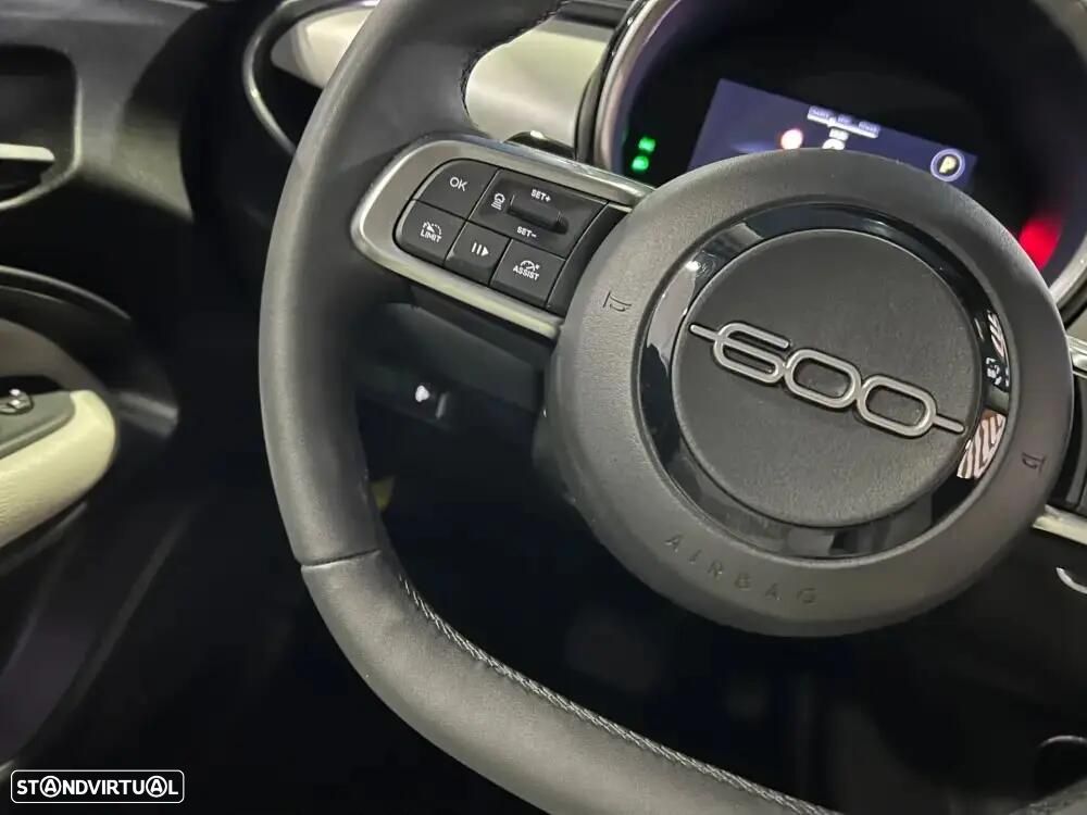 Fiat 600 1.2 Hybrid La Prima - 19