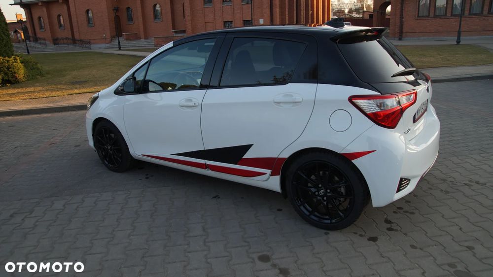 Toyota Yaris - 3