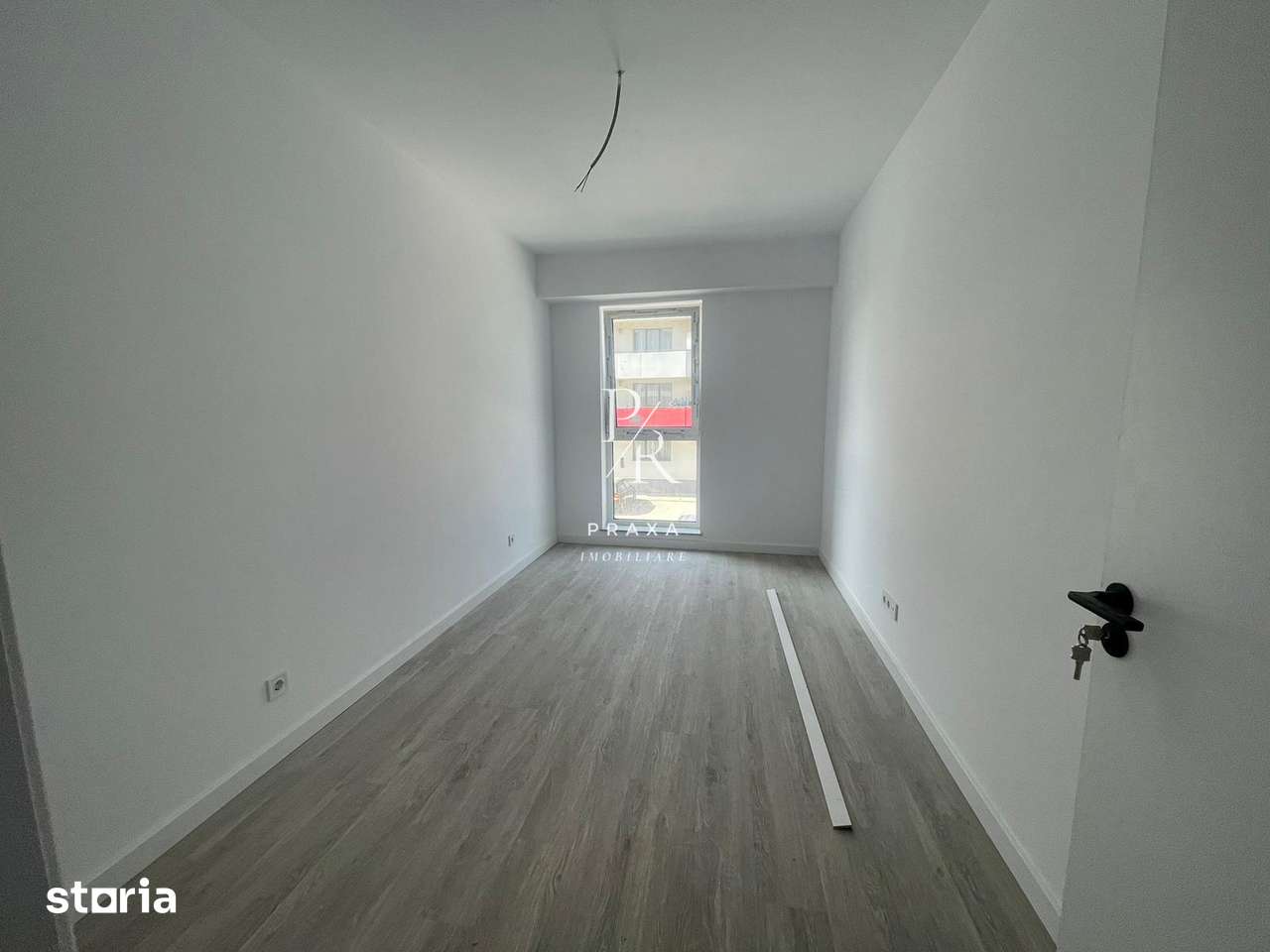 Apartament finisat, 3 camere, 60 mp, parcare ,str Tineretului, Florest — fotografia 2