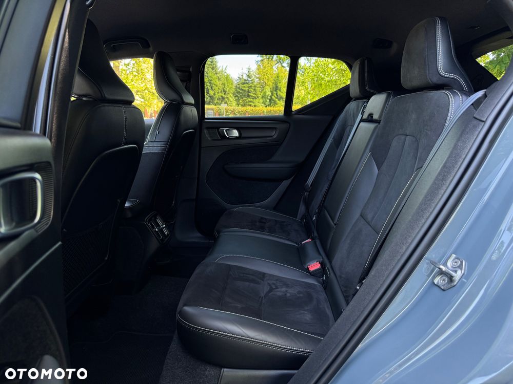 Volvo XC 40 B4 B Geartronic RDesign - 22