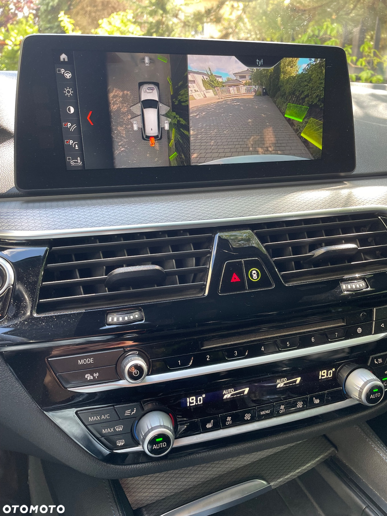 BMW Seria 5 520d xDrive M Sport sport - 25