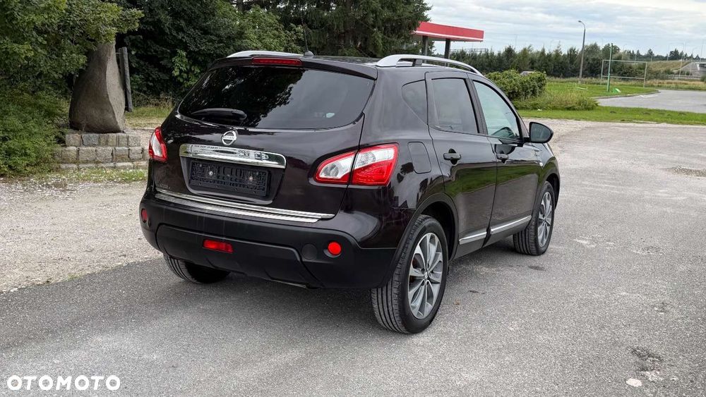 Nissan Qashqai 2.0 dCi 4x4 Tekna - 21