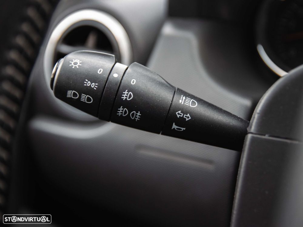 Dacia Duster 1.5 dCi Confort Cuir 4WD - 31
