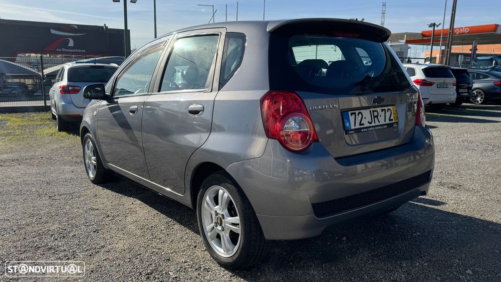Chevrolet Aveo 1.2 LS - 7