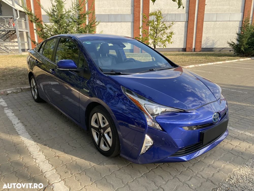 Toyota Prius 1.8 HSD Exclusive Plus - 4