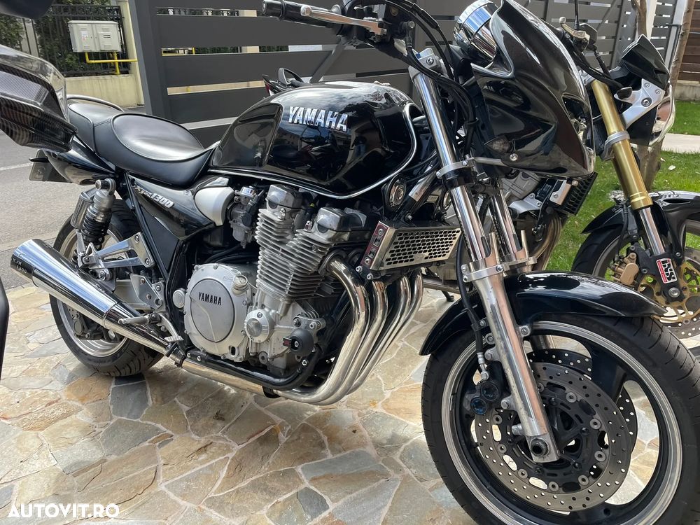 Yamaha FJR 1300A - 11