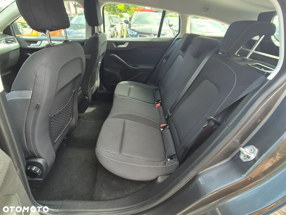 Ford Focus 1.5 TDCi DPF Start-Stopp-System Business - 28