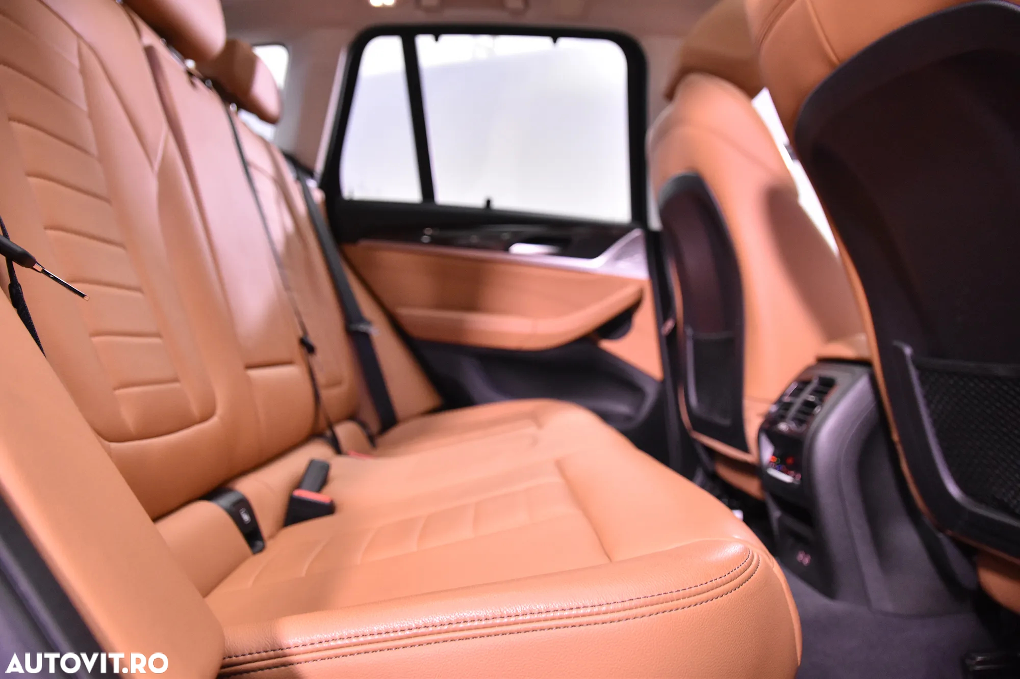 BMW X3 xDrive20d AT xLine - 12
