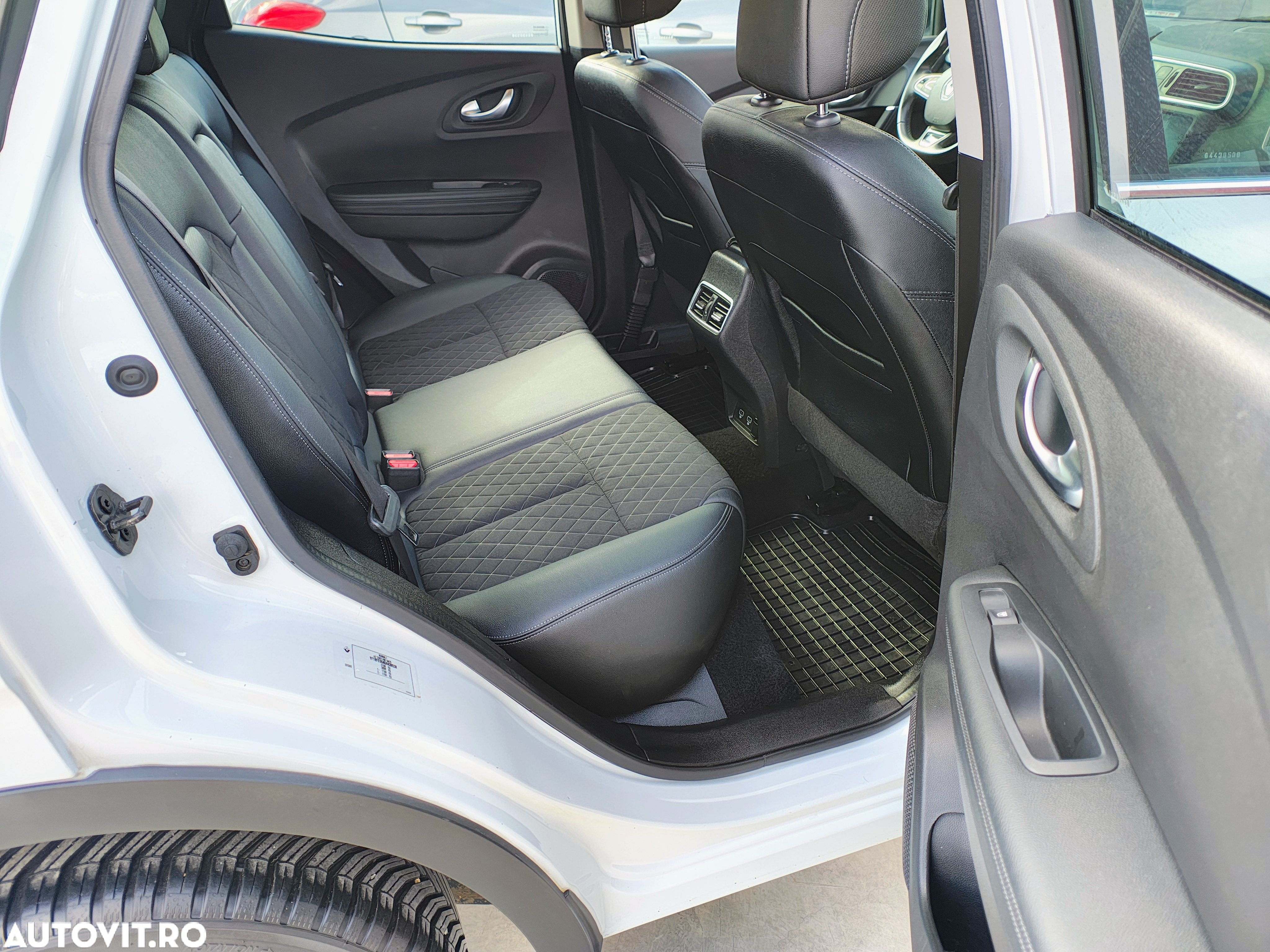 Renault Kadjar BLUE dCi 4X4 Intens - 19