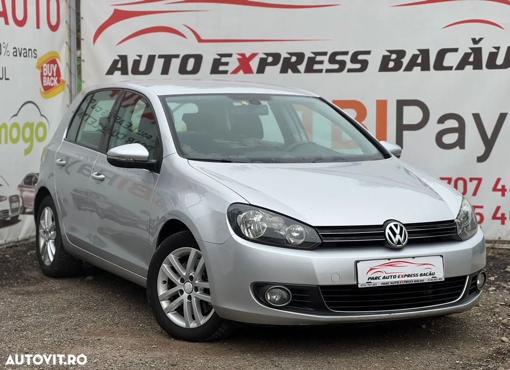 Volkswagen Golf 1.4 TSI Highline DSG - 2