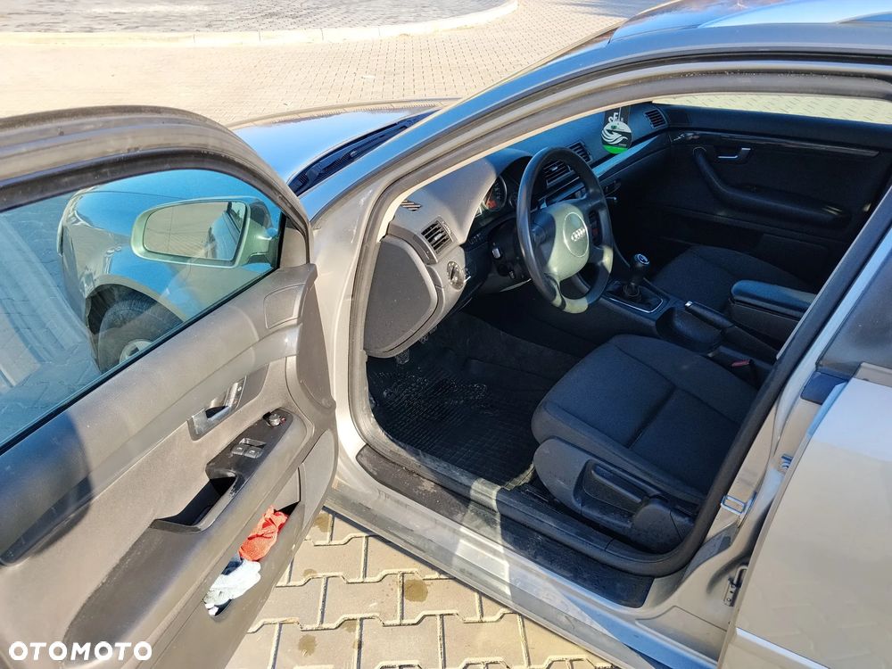 Audi A4 Avant 1.9 TDI - 16