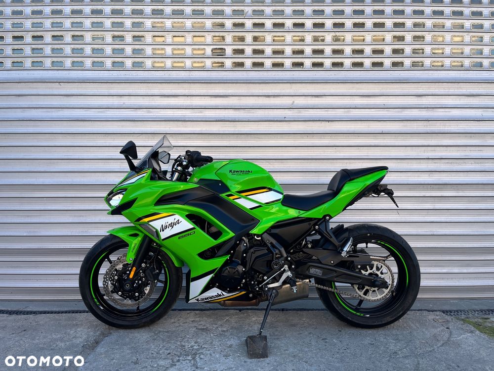 Kawasaki Ninja - 33