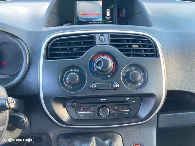 Renault Kangoo Maxi 1.5 dci IVA DEDUTIVEL - 25