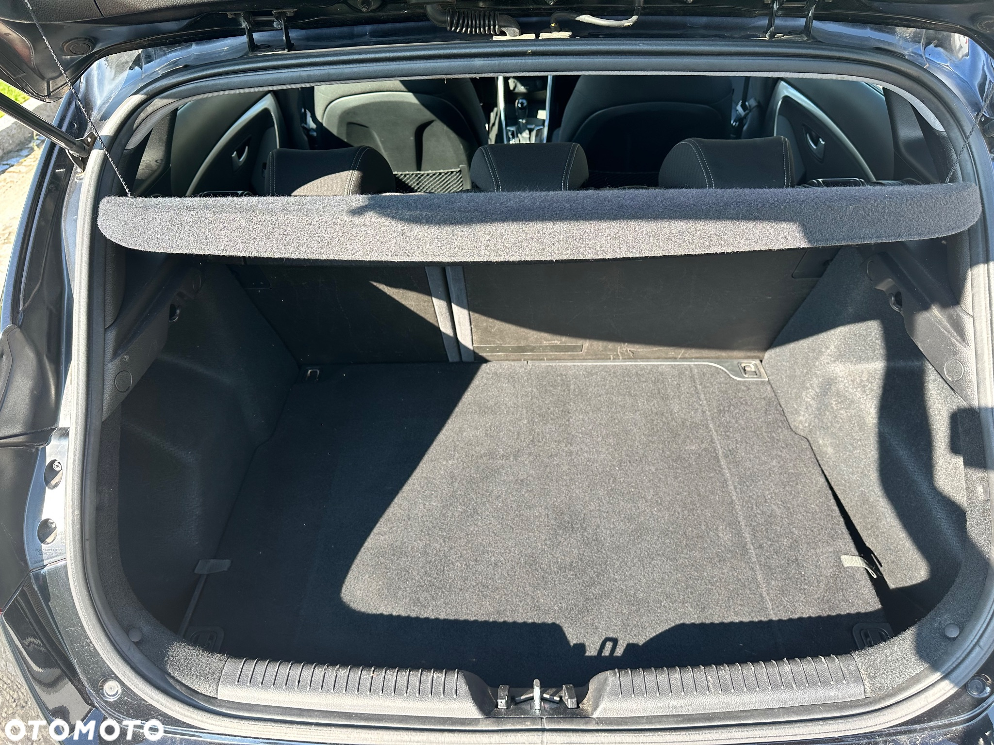 Hyundai i30 1.6 CRDi Comfort - 25