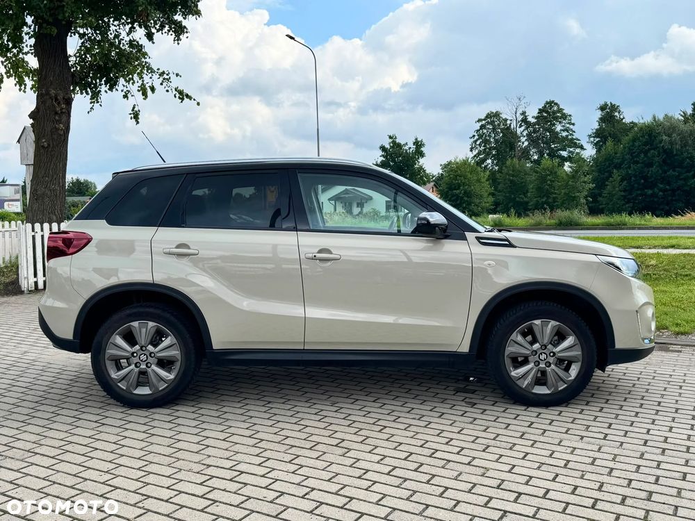 Suzuki Vitara 1.5 Dualjet Hybrid AGS Comfort - 14