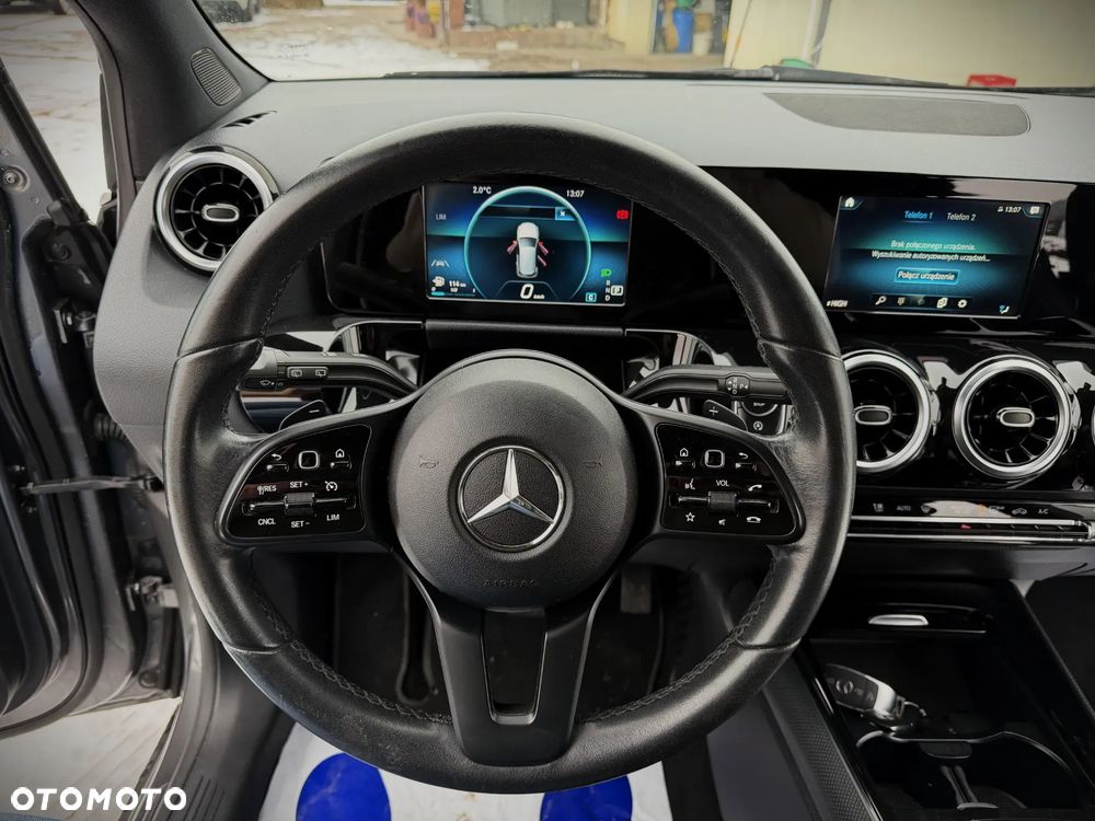 Mercedes-Benz Klasa B 180 7G-DCT Progressive - 31