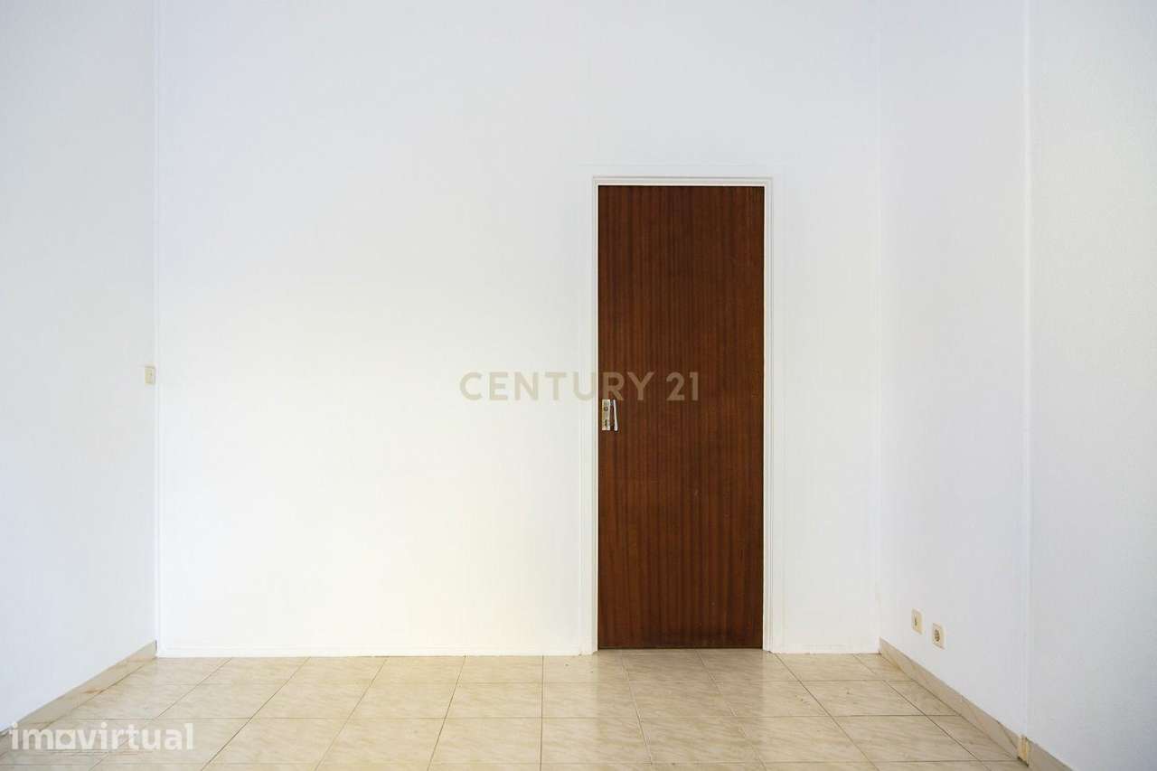 Loja para Arrendamento Lourinhã - Grande imagem: 4/8