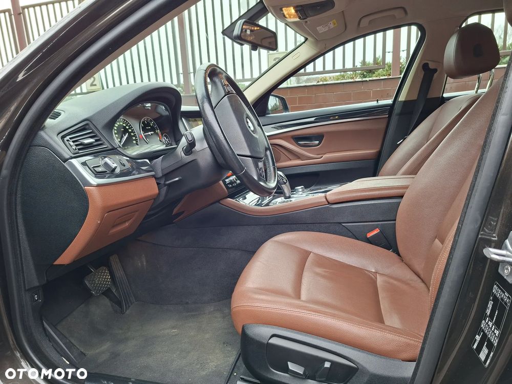 BMW Seria 5 518d - 5