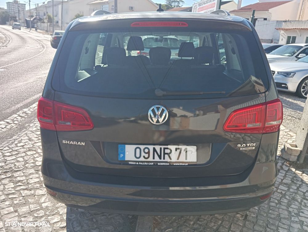 VW Sharan 2.0 TDI Confortline - 4
