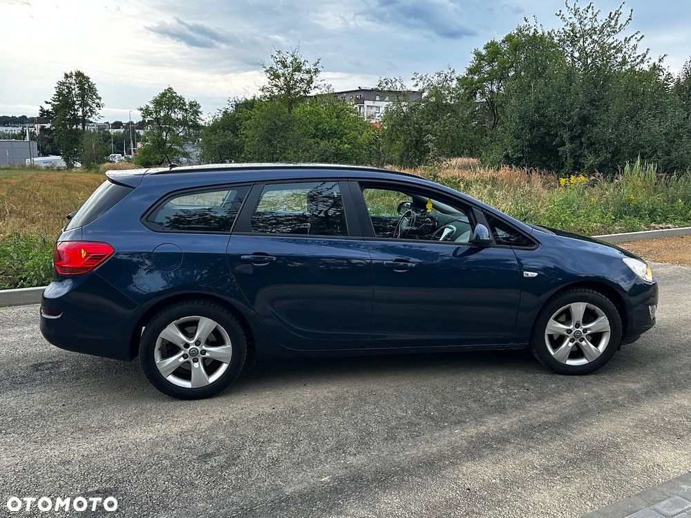 Opel Astra 1.7 CDTI Sport - 4