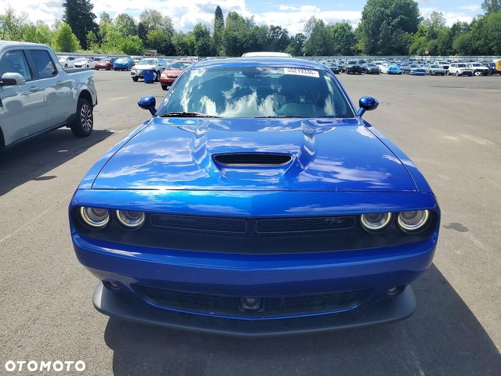 Dodge Challenger 5.7 R/T - 6