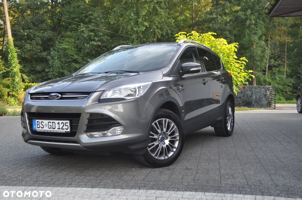 Ford Kuga 2.0 TDCi 2x4 Titanium - 8