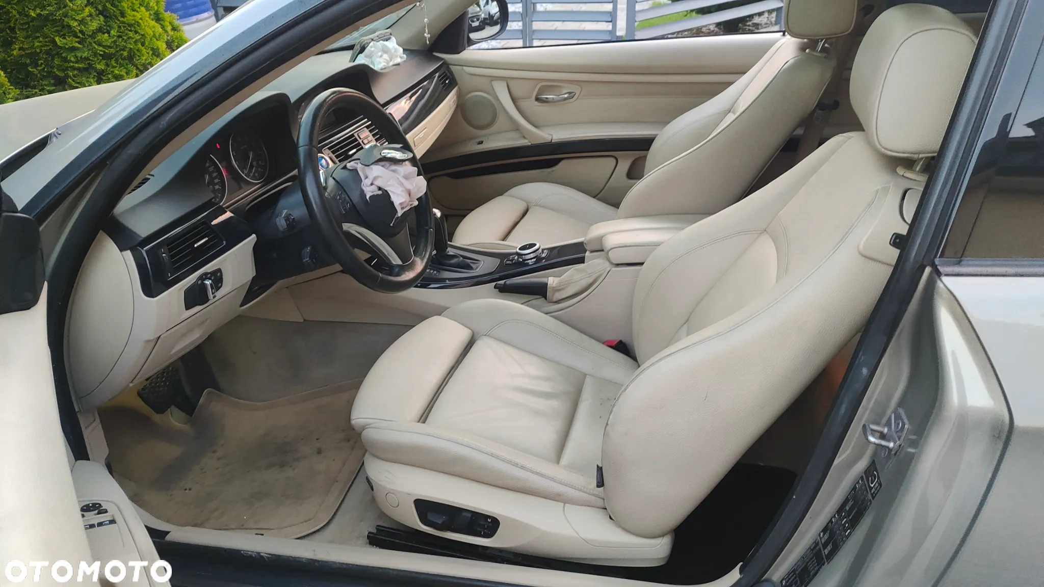 BMW Seria 3 330i xDrive Coupe - 22