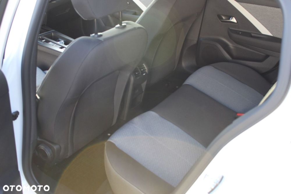 Opel Astra - 14