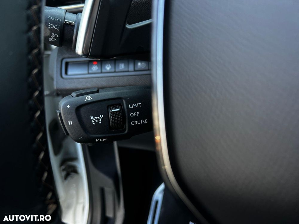 Peugeot 3008 - 27