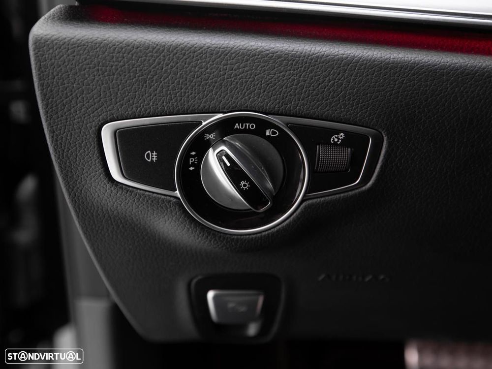 Mercedes-Benz E 300 de 9G-TRONIC - 21