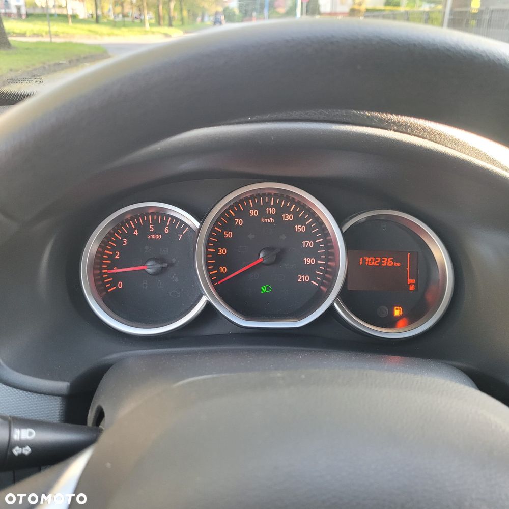 Dacia Sandero SCe 75 Essential - 24