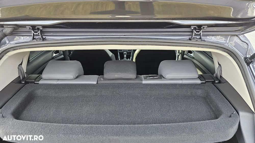 Volkswagen T-Cross 1.5 TSI DSG Style - 33