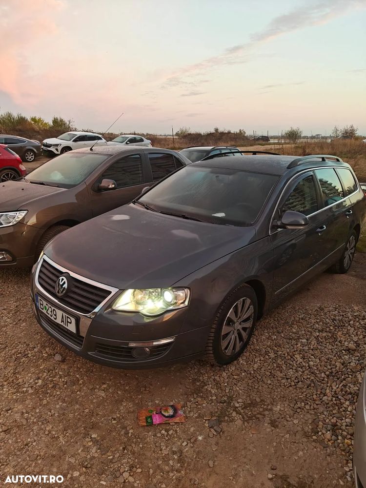 Volkswagen Passat - 11