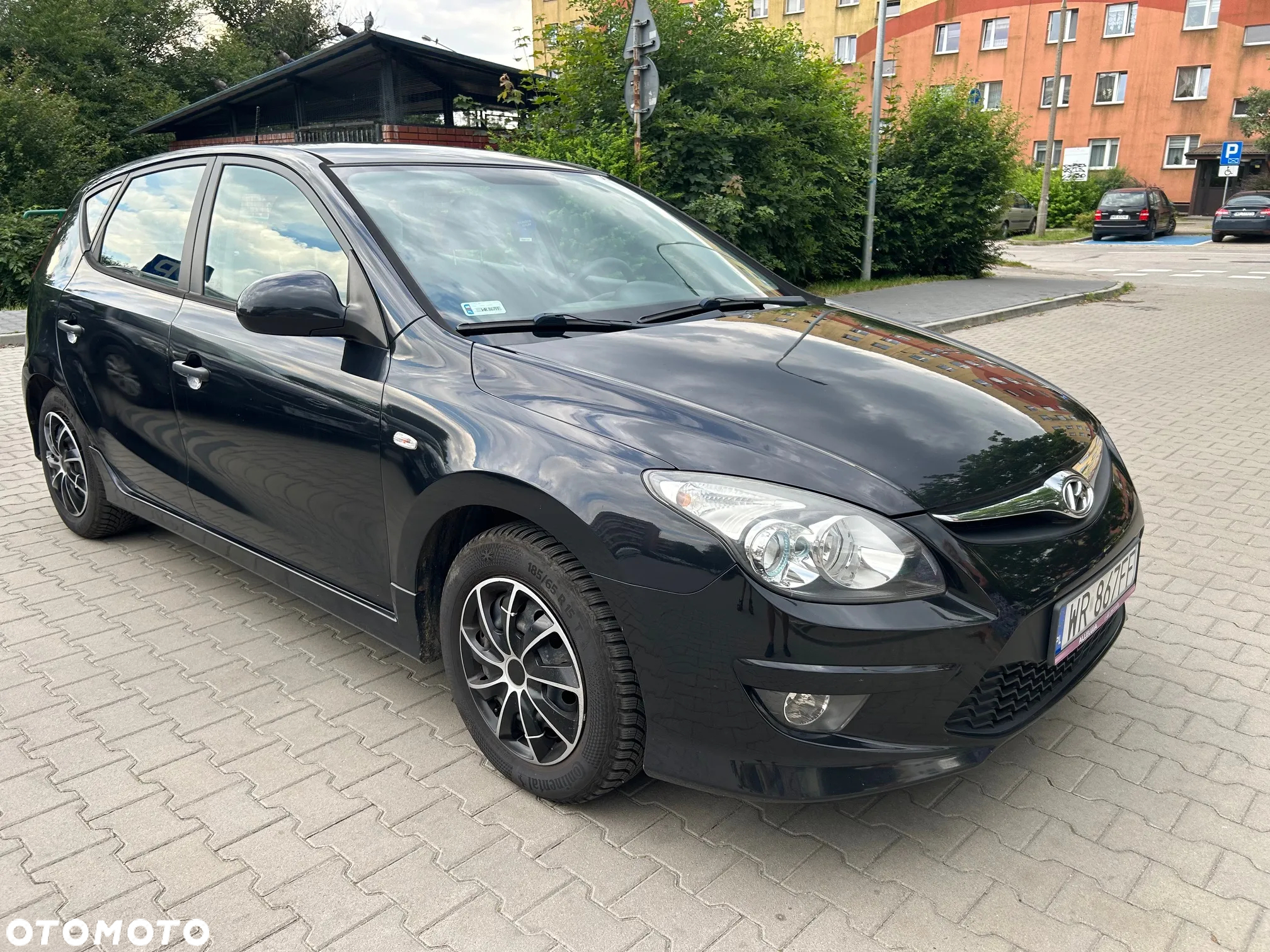 Hyundai i30 1.4 Base + - 3