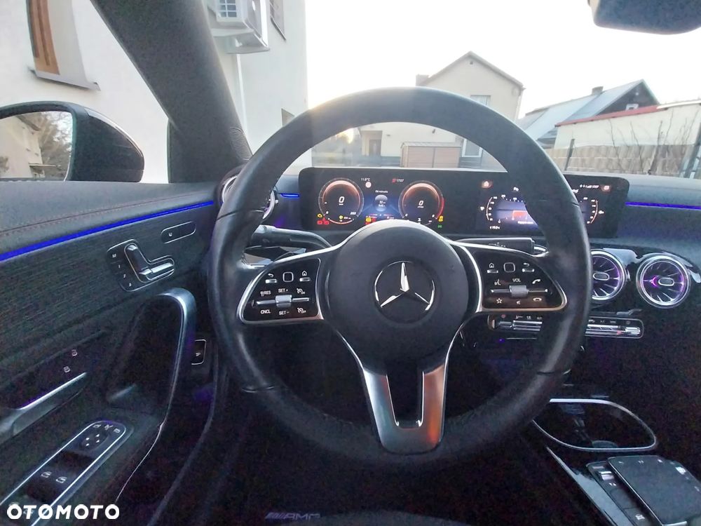 Mercedes-Benz CLA 250 4Matic 7G-DCT AMG Line - 20