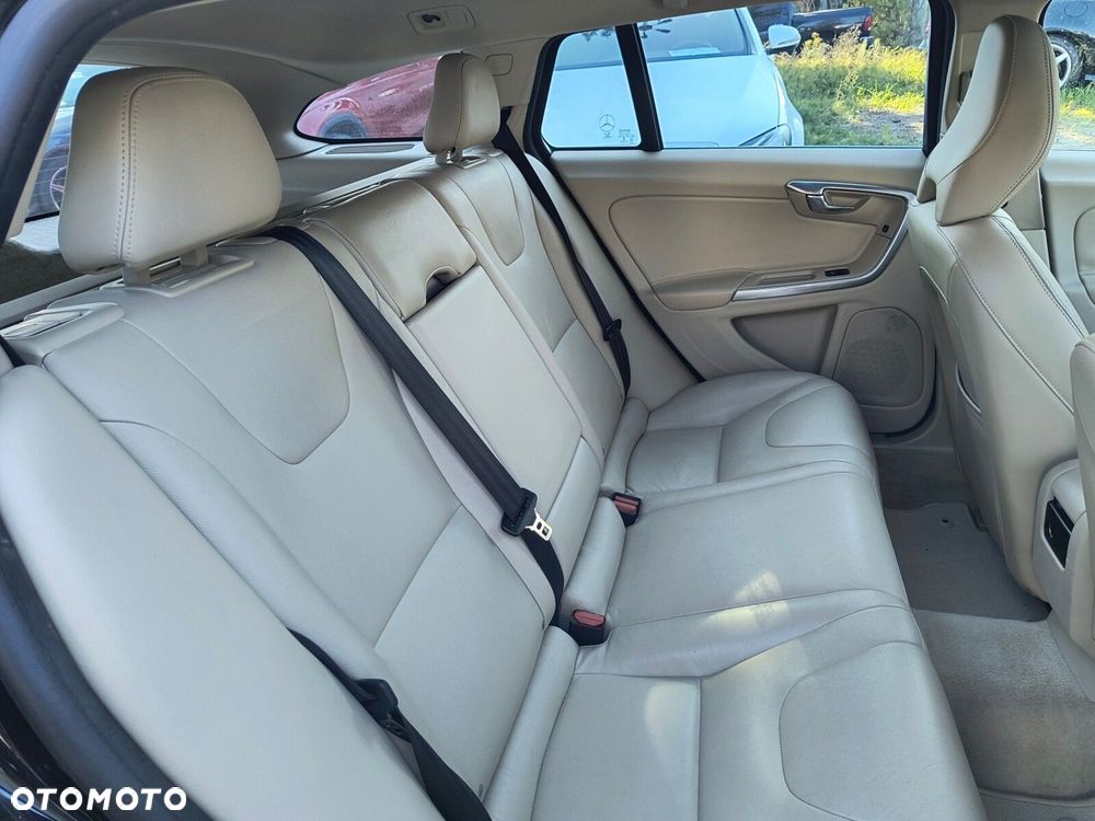 Volvo V60 - 13