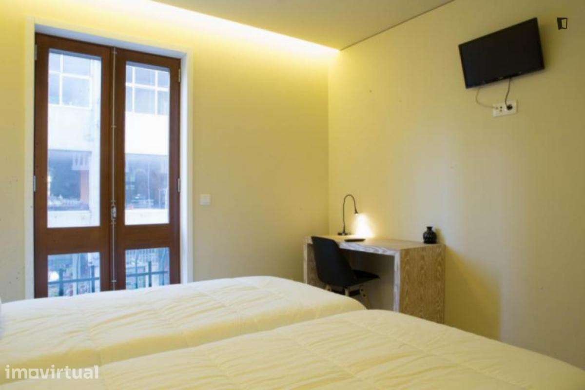 Quarto - localizado em Cedofeita Porto - Grande imagem: 5/13