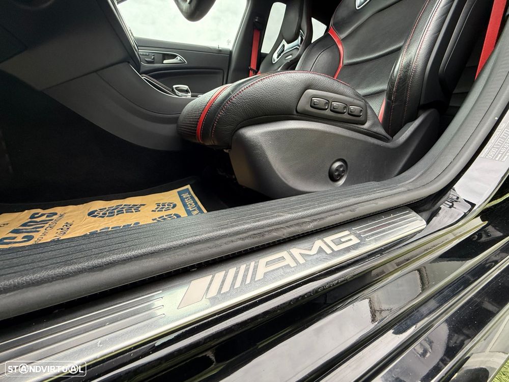 Mercedes-Benz CLA 45 AMG Shooting Brake 4Matic 7G-DCT - 10