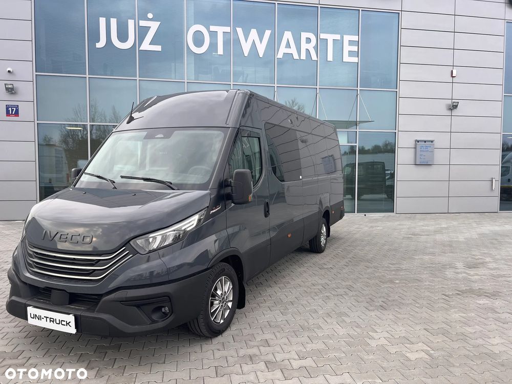 Iveco BRYGADÓWKA 7 MIEJSC OD RĘKI,MINIMUM FORMALNOŚCI,MAX SATYSFAKCJI - 5