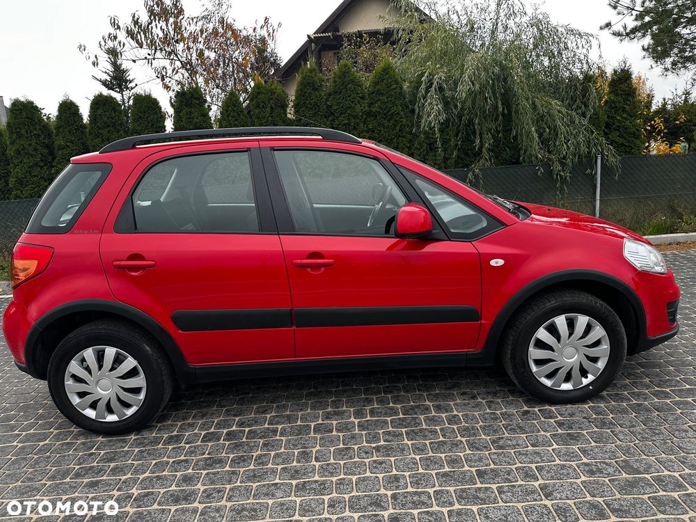 Suzuki SX4 1.6 VVT 4x4 Style - 5