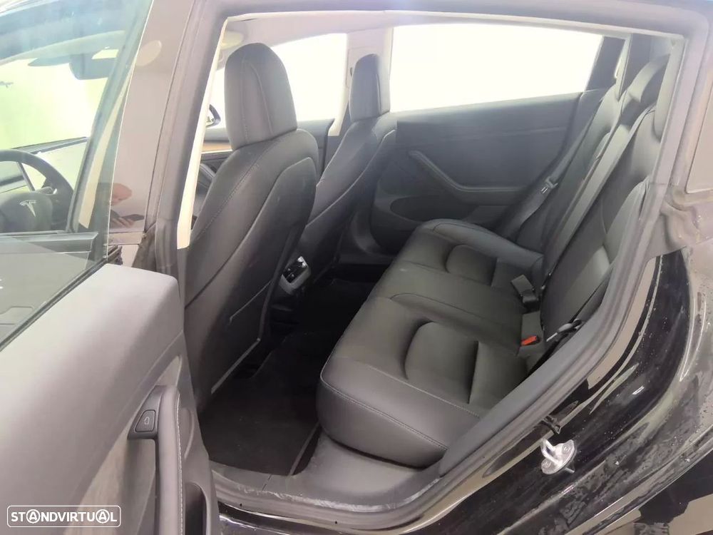 Tesla Model 3 Standard Range Plus RWD - 6